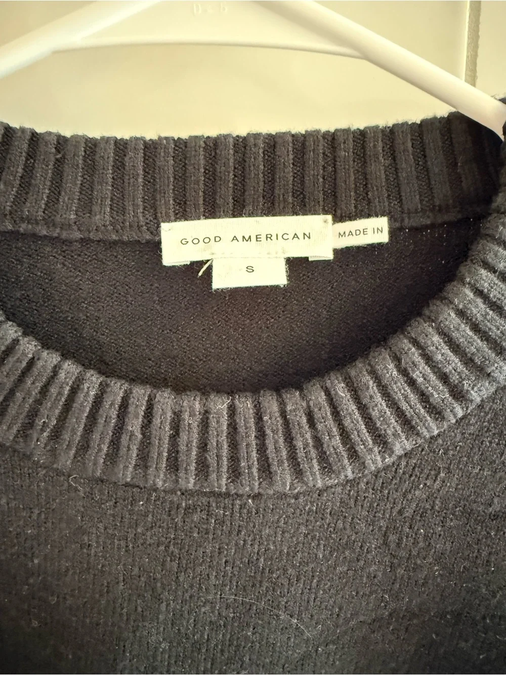 Good American Cozy Knot Black Cropped Crewneck Sweater